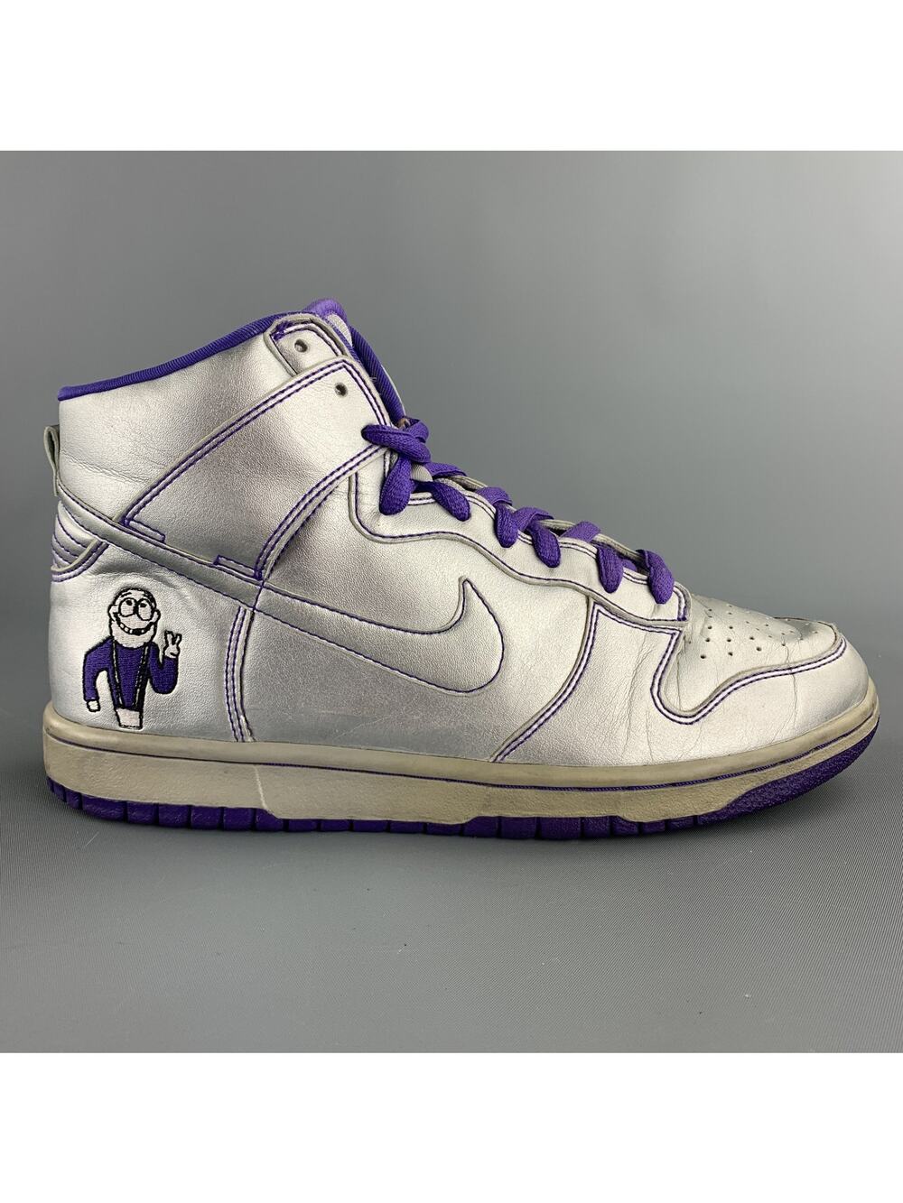 NIKE SB "Dinosaur Jr." Size 8.5  Metallic Leather High Top Sneakers